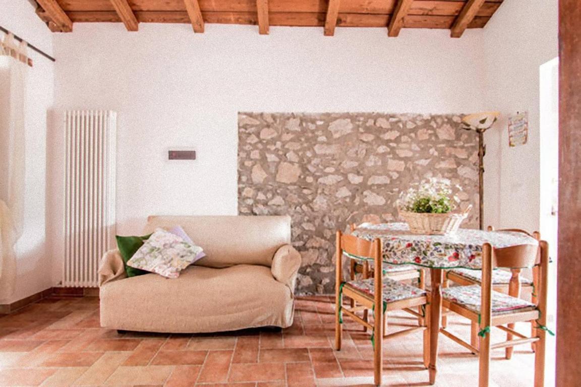 Agriturismo La Calamaia Gorfigliano Habitación foto